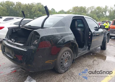 2013 Chrysler 300C John Varvatos Limited Edition из США, поврежденный, VIN 2C3CCADT6DH740978